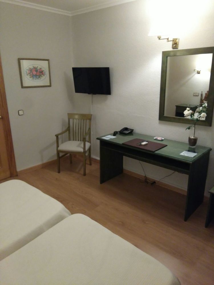 Hotel Salvador Bailén Exteriör bild